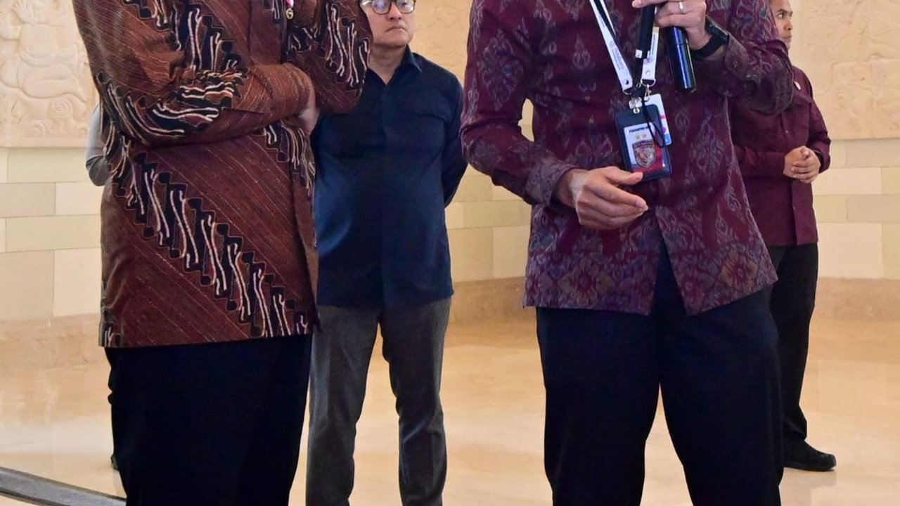 Dirut PLN Paparkan Pengembangan Hydropower di Tanah Air kepada Jokowi