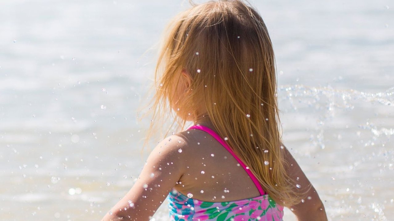 Mencegah Heatstroke pada Anak, Ini Tips dan Tanda Bahayanya