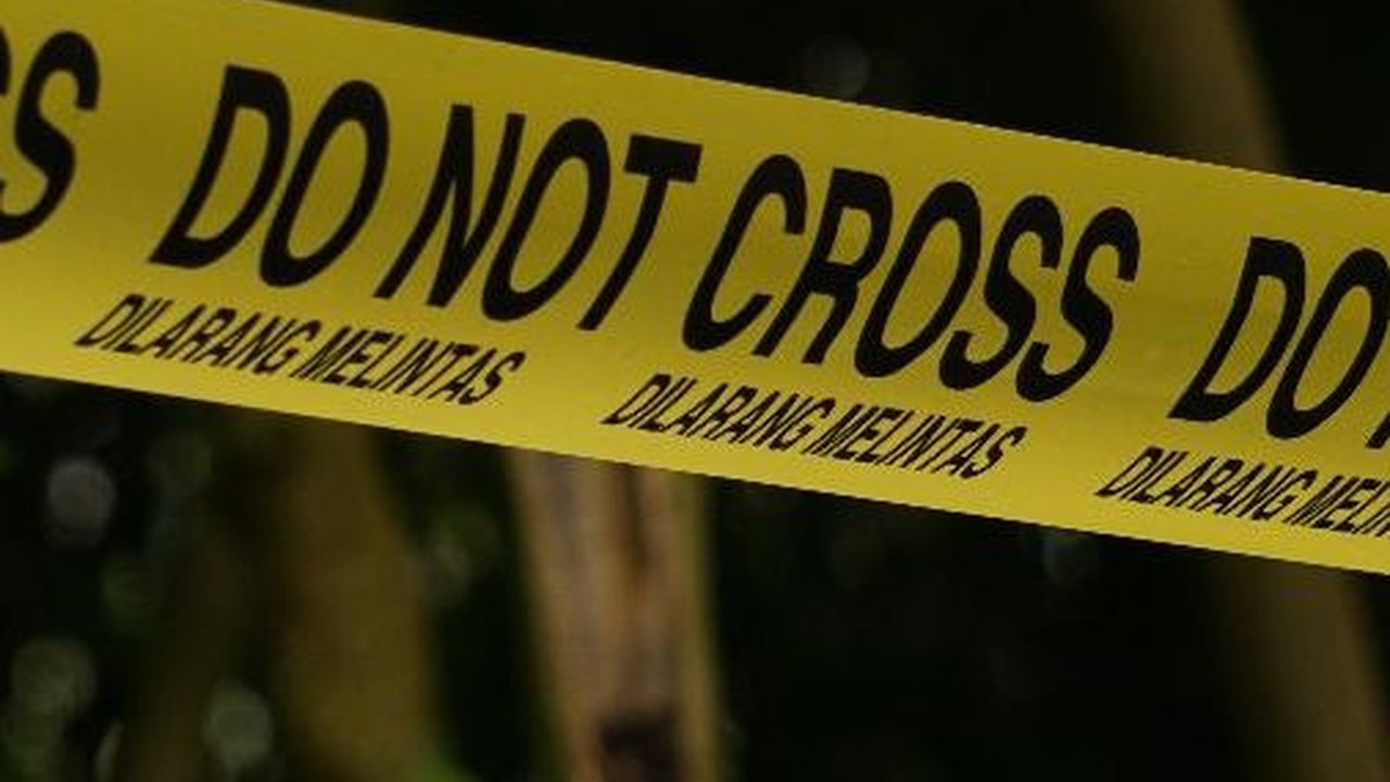 Kecelakaan Maut Truk Boks Tabrak Warung di Kendal, Dua Orang Tewas