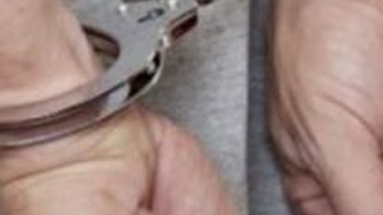Sakit Hati Ditinggal Nikah saat Dipenjara, Pemuda Ini Bacok Mantan Pacar dengan Kapak