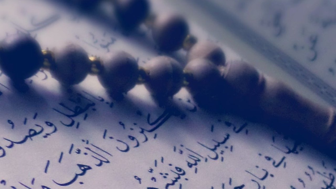 Isi Kandungan Surat Luqman 13-14, Ajarkan tentang Nilai Tauhid