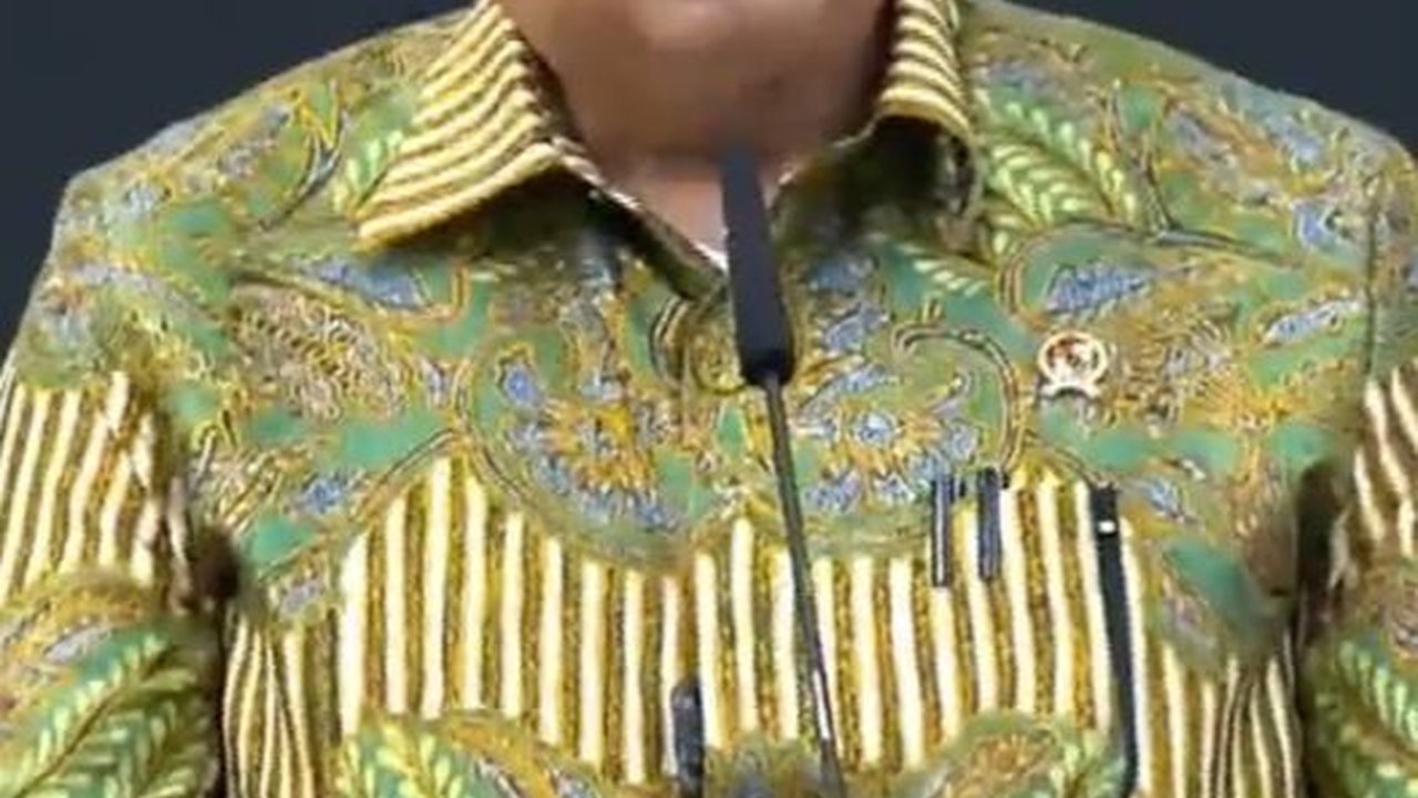 VIDEO: Kode Keras Airlangga soal Gibran-Bobby Sepaket ke Golkar Indah Pada Waktunya