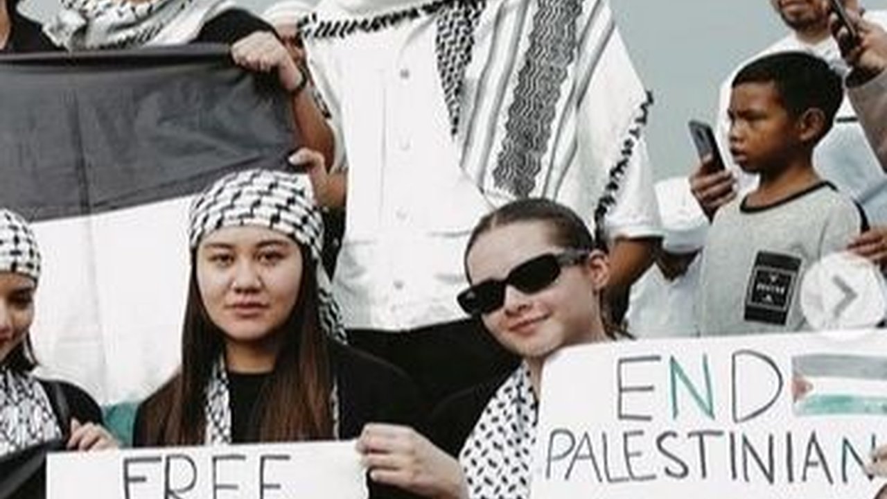 Bela Palestina, Deretan Artis Ini Rela Dibanned hingga Kehilangan Pekerjaan