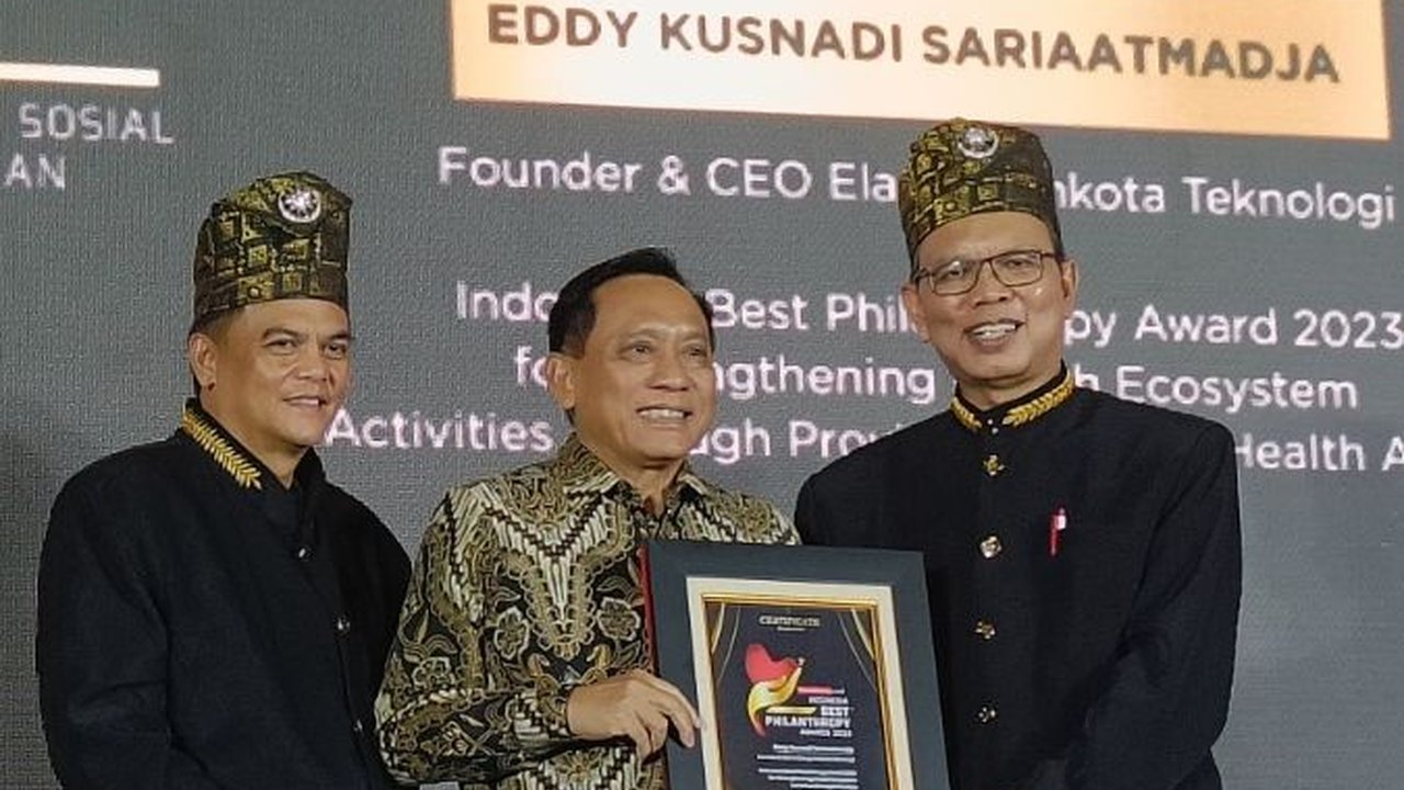 Raih Penghargaan Indonesia Best Philanthropy Award 2023, Ini Pesan Eddy Sariaatmadja
