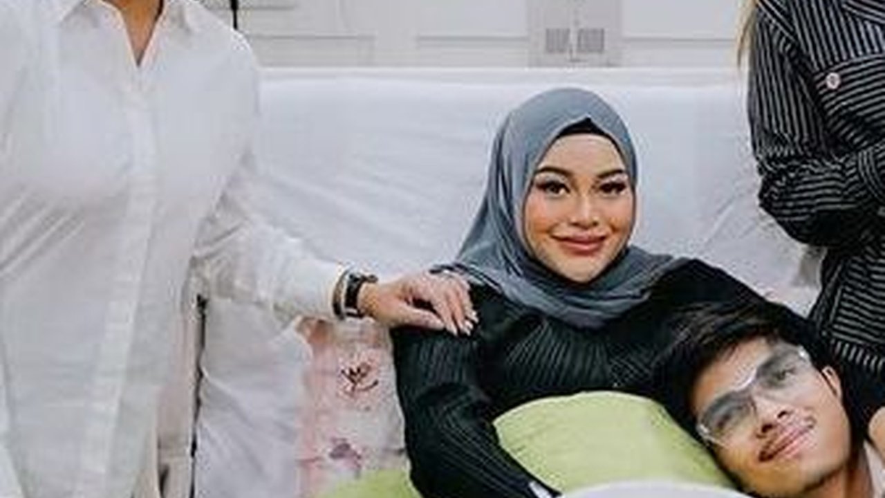 Wajah Masih Dirahasiakan, Ini Potret Anak Kedua Aurel Hermansyah dan Atta Halilintar yang Bikin Penasaran