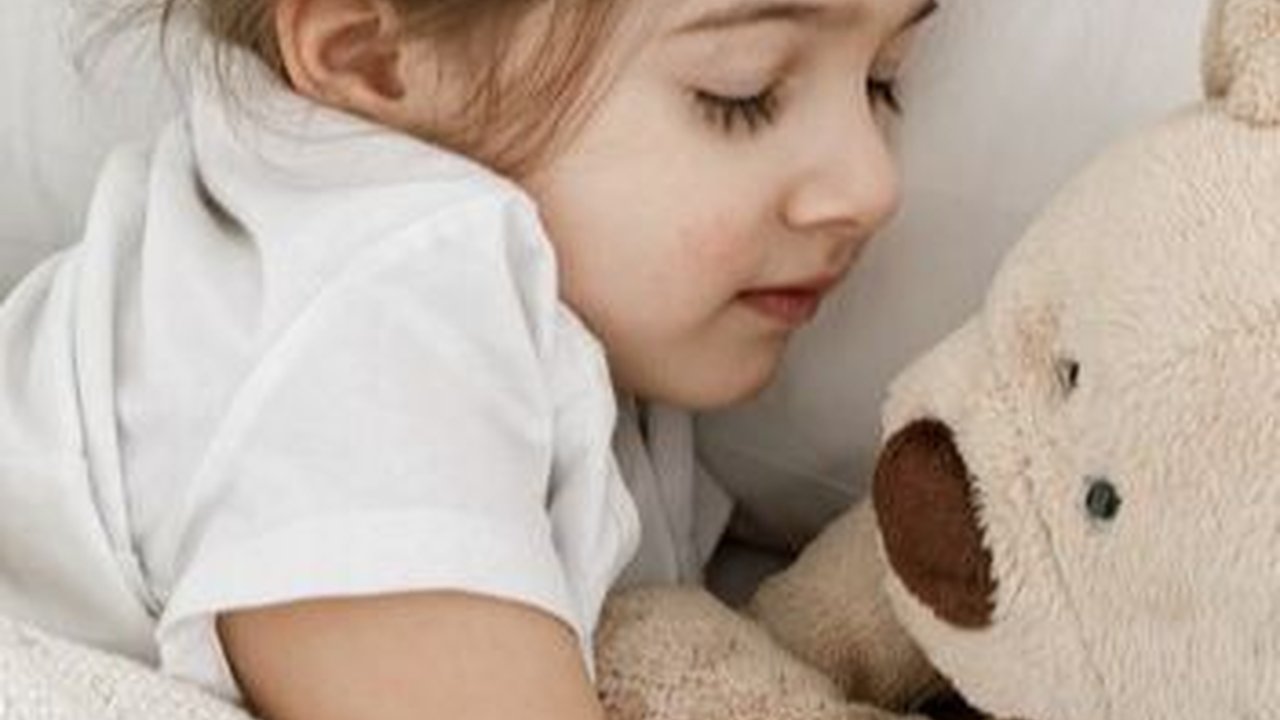 Manfaat Luar Biasa Tidur Siang untuk Anak Dan Cara Melatih Kebiasaan Ini