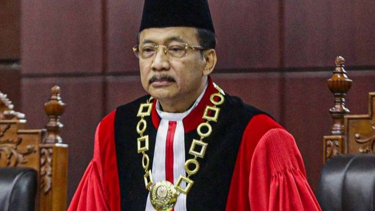 Gebrakan Hakim Suhartoyo usai Jabat Ketua MK: Mempermanenkan MKMK