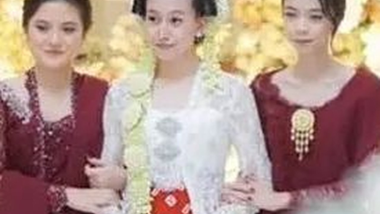 Cantik & Elegannya Marsha Aruan Berkebaya Merah di Acara Pernikahan Sahabatnya