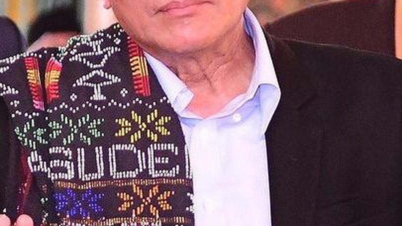 Sikap Mantan Pangkostrad TNI AD ke Istri Layak Diikuti 