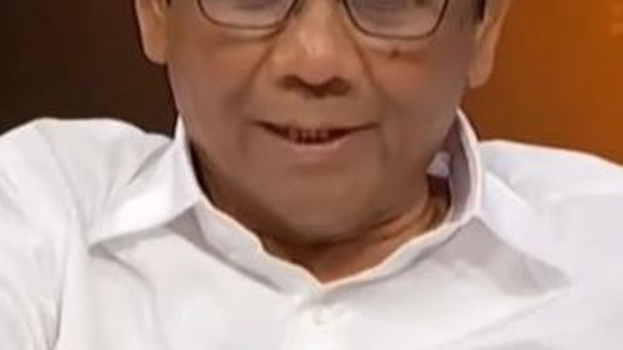 VIDEO: Ultimatum Tegas Mahfud Dilapori Aparat Diduga Copot Baliho & Datangi Kantor Parpol