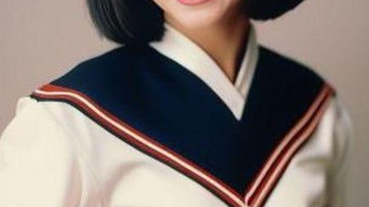 Berusia 43 Tahun, Ini Potret Putty Noor ‘Magic 5’ yang Cantik dan Awet Muda