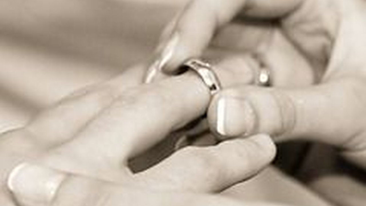 Doa Dzikir Pemikat Hati Wanita yang Luluhkan Perasaan, Mudah Diamalkan