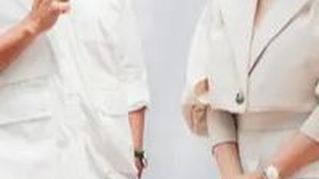 Kabar Hamil Cuma Prank, Ini Penampilan Ririn Ekawati saat Pembukaan Bisnis Baru