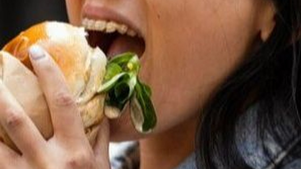 Konsumsi Karbohidrat Kompleks Bersamaan Dapat Menyebabkan Munculnya Diabetes