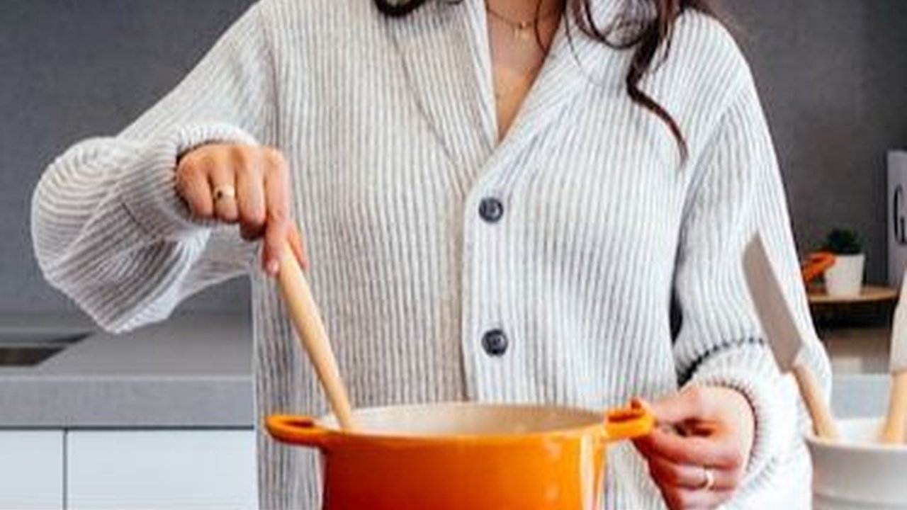6 Makanan yang Tak Boleh Dipanaskan Lagi, Bisa Jadi Racun Berbahaya untuk Tubuh