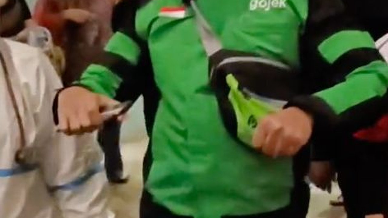 Kenang Jasa Pahlawan saat Pandemi, Anak Buah KSP Moeldoko Cosplay jadi Nakes hingga Ojol Sampai Diusir Satpam