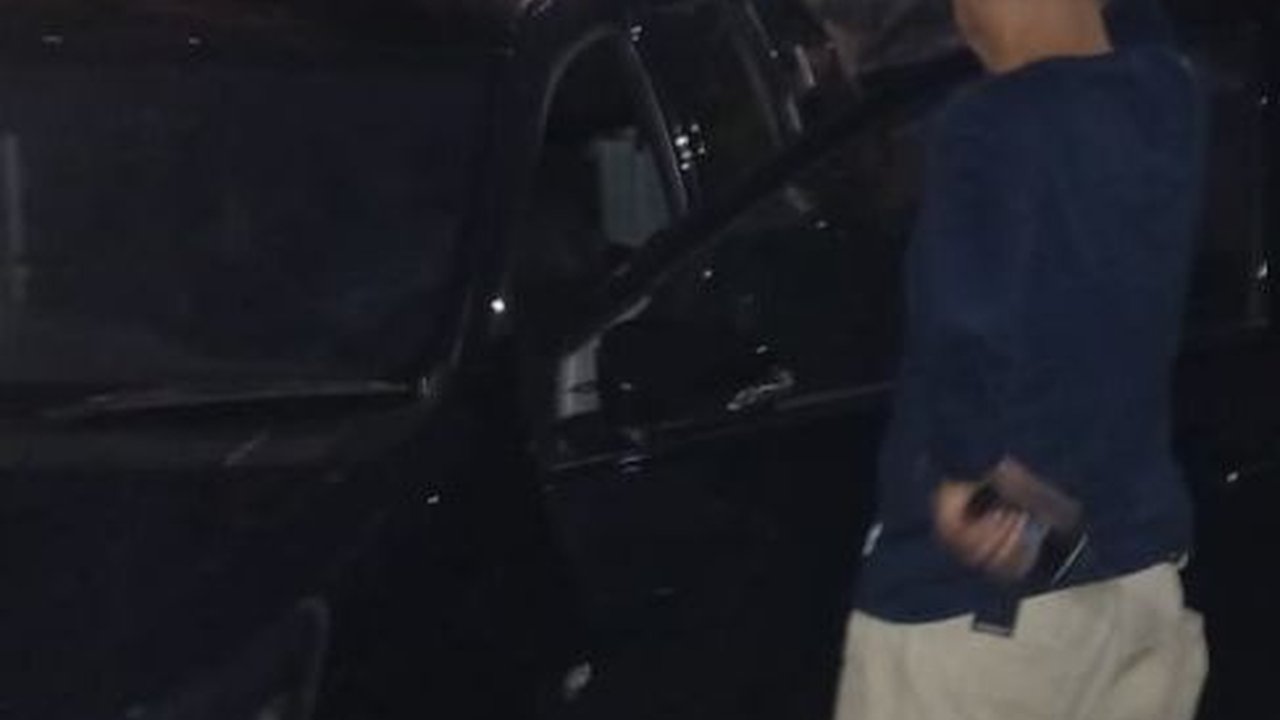 Pria Ditemukan Tewas Membusuk dalam Mobil di SPBG Mampang Jaksel