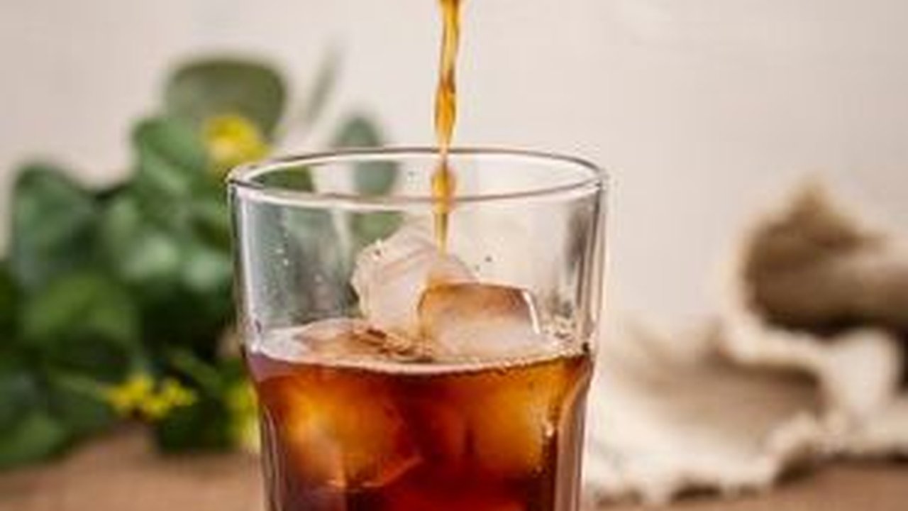 Kopi Hitam vs Cold Brew, Ini Pilihan yang Sehat untuk Tubuhmu