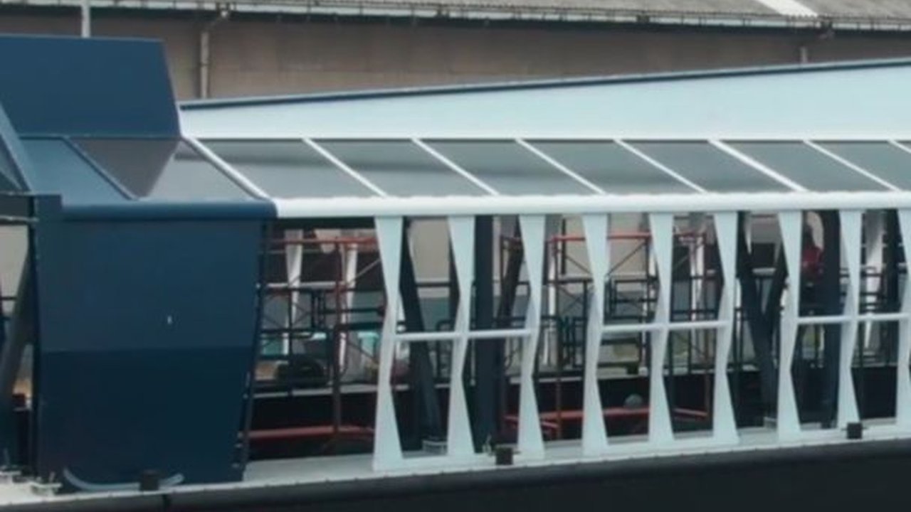 Coldplay Sumbang Kapal Pembersih Sampah Usai Konser di GBK, Ternyata Harganya Rp11,9 Miliar