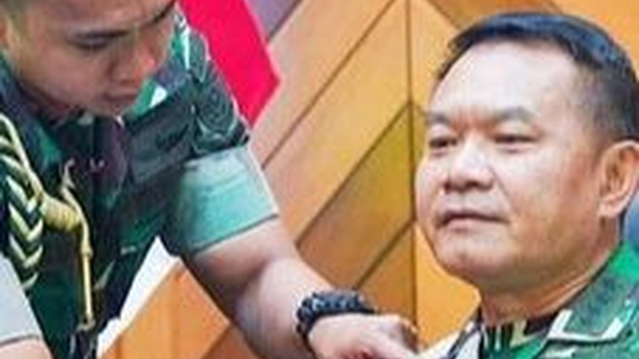 Jadi Ajudan Sejak di Pangkostrad, Bikin Merinding Pesan Mantan Kasad Dudung Kepada Serda Fadlil