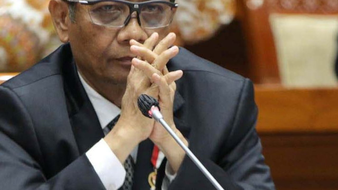 VIDEO: Kasus Impor Emas Rp189 Triliun, Mahfud Tegaskan Transaksi Terbesar!