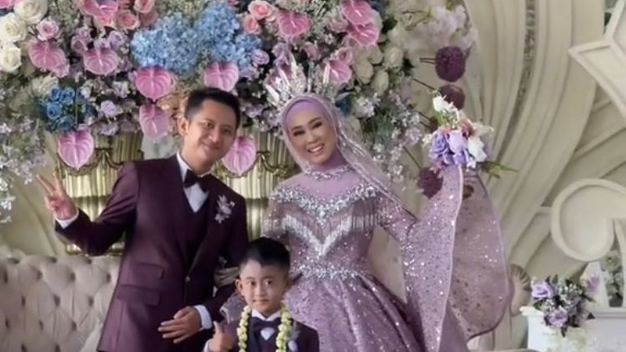 Viral Acara Khitanan Super Mewah, Bak Resepsi Pernikahan