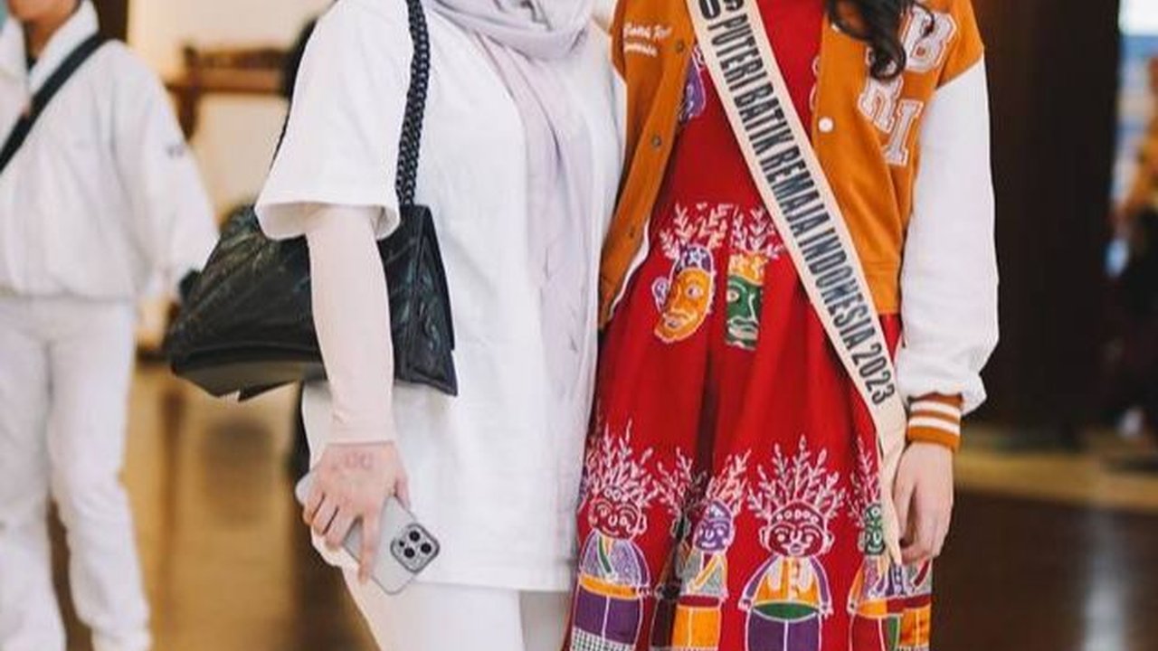 7 Potret Raihana Zemma Anak Sahrul Gunawan Jadi Runner Up 1 Kontes Kecantikan Remaja, Cantik & Berprestasi7 Potret Raihana Zemma Anak Sahrul
