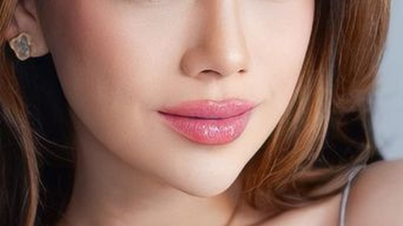 Potret Terbaru Celine Evangelista yang Makin Stunning, Bibirnya Disebut Kian Seksi