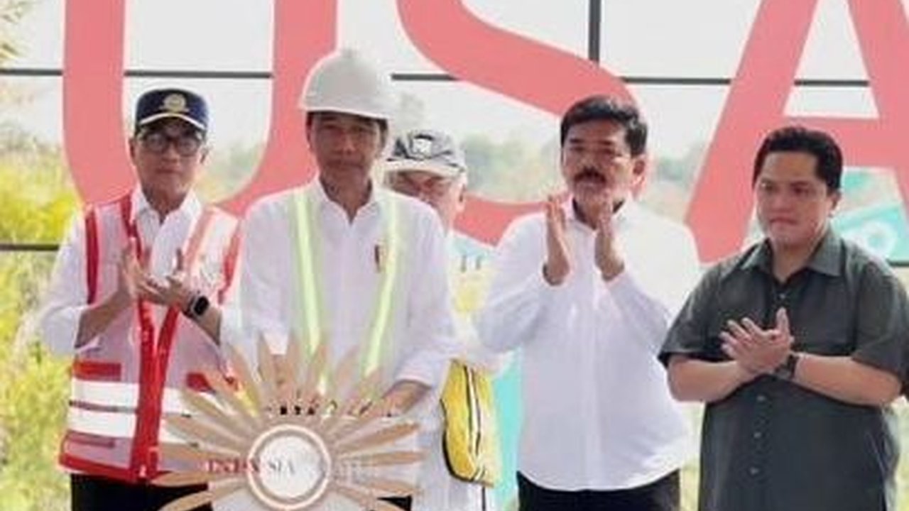 VIDEO: Presiden Jokowi Mendadak Bilang Maaf Ke Erick Thohir