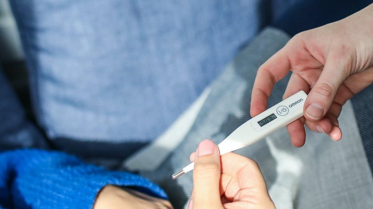6 Cara Turunkan Demam dari Tubuh dengan Cepat dan Mudah