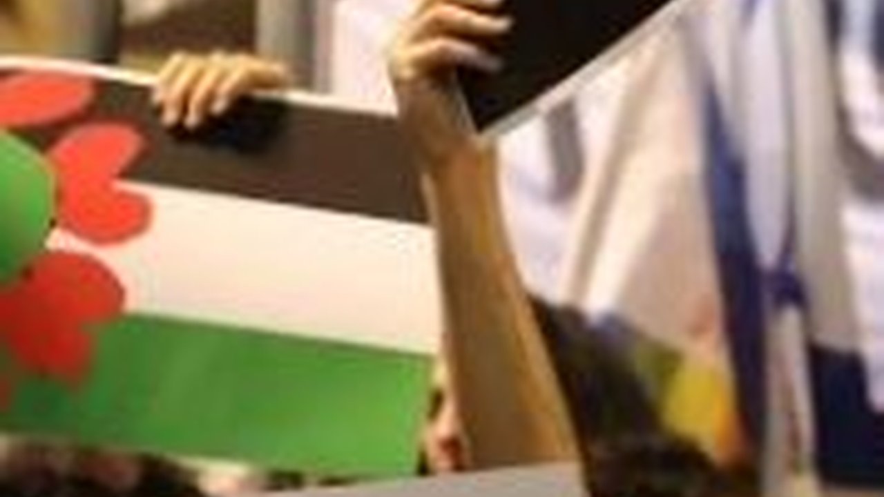 MUI Bakal Gelar Aksi Bela Palestina di Monas, Larang Bawa Atribut Partai Politik