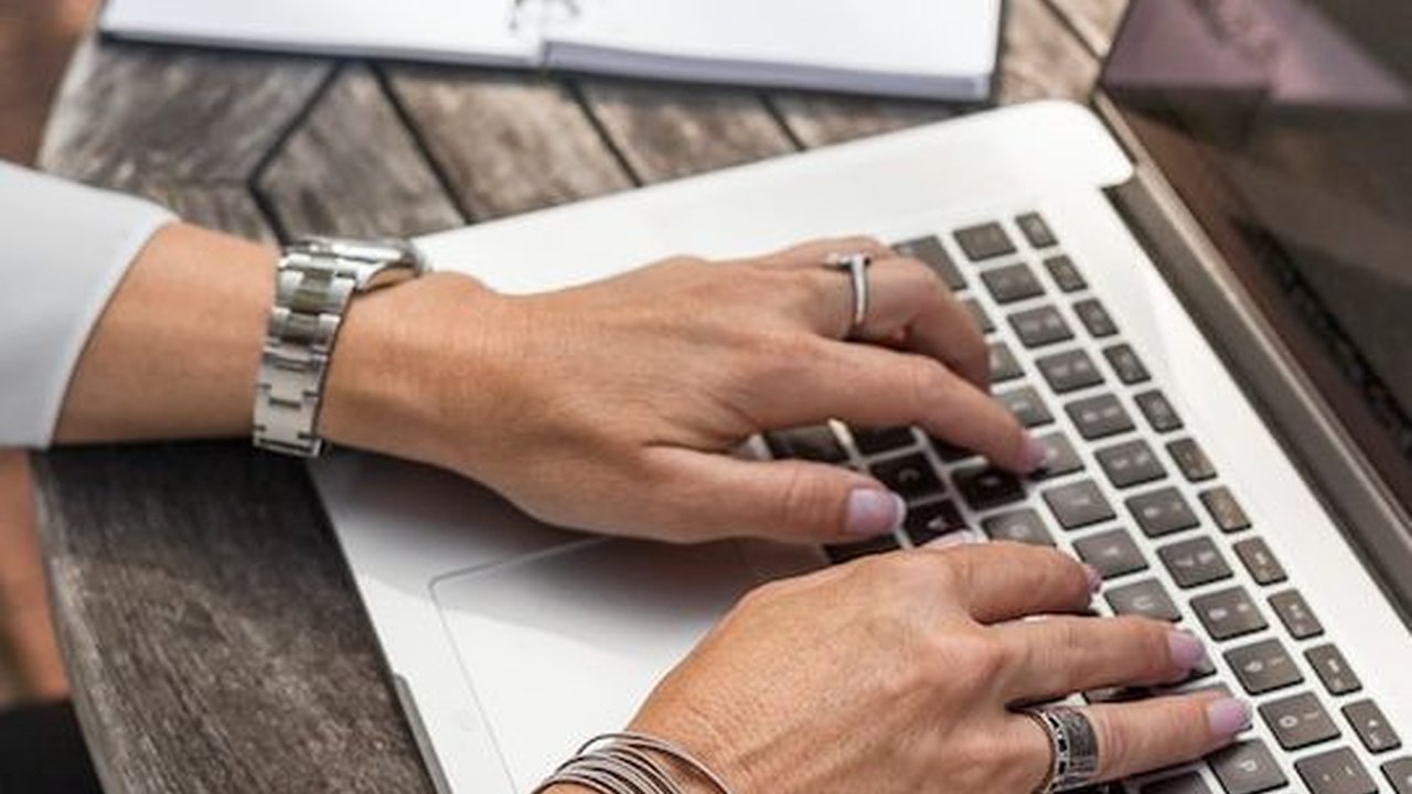 Cara Menormalkan Keyboard Laptop, Mudah Dilakukan