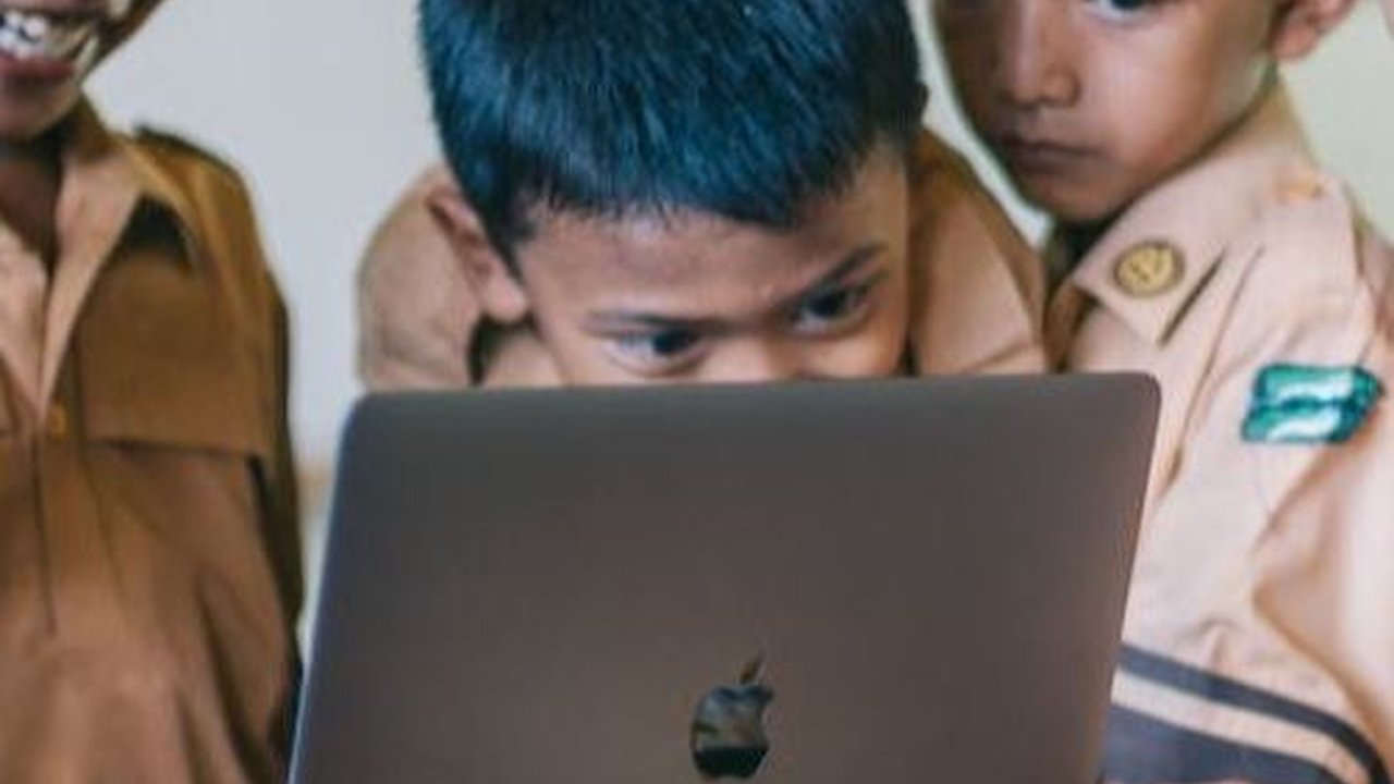 Apa Manfaat PKL bagi Pelajar? Berikut Tujuan dan Penjelasannya