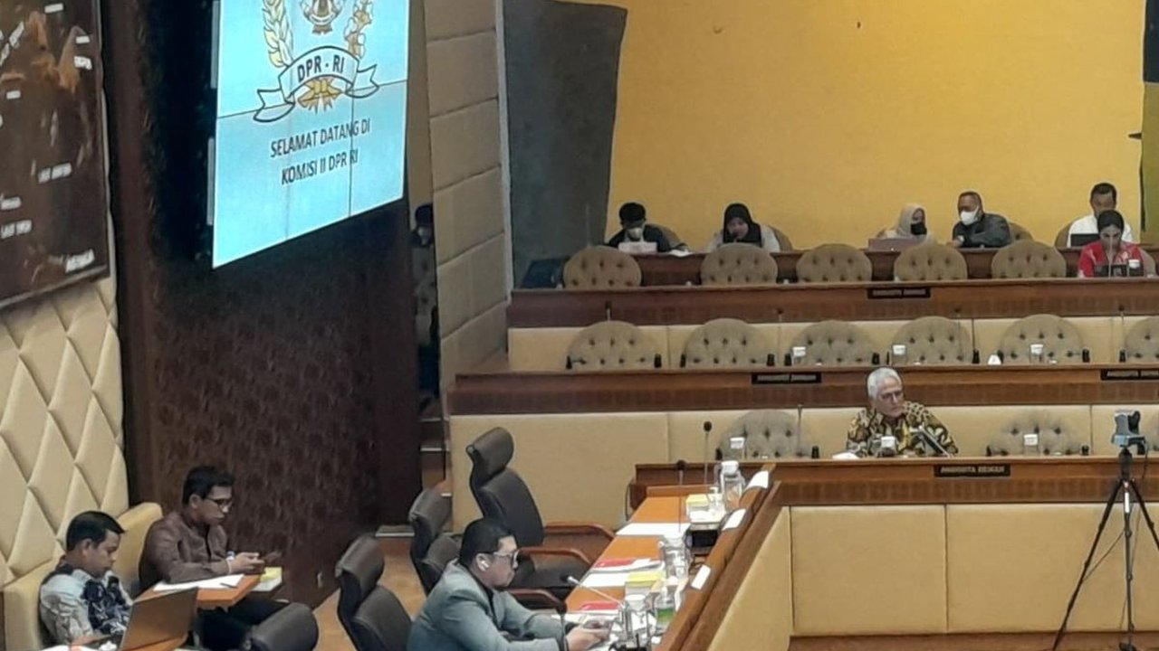 OTT Anggota Bawaslu Medan, Komisi II DPR: Ambil Tindakan Tegas, Memalukan Sekali!