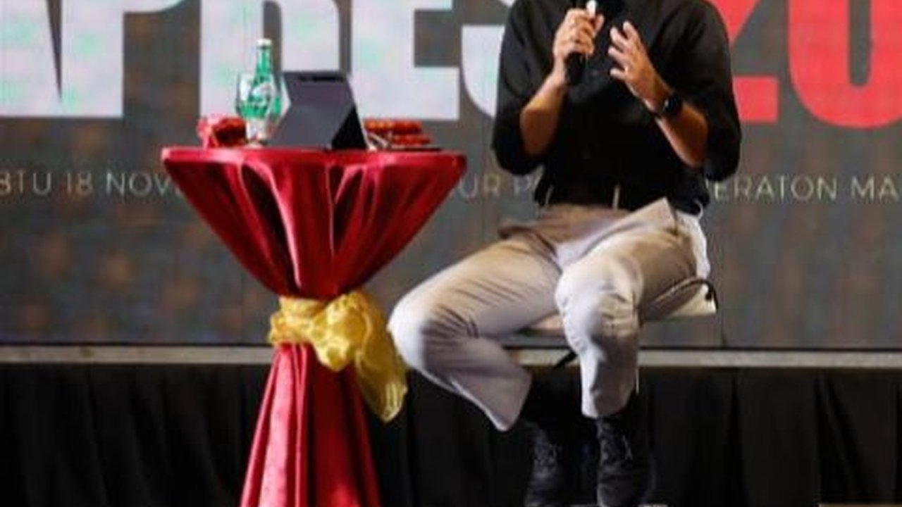 LSI Denny JA Ungkap 40,2 Persen Pemilih Ganjar Pindah Dukung Anies