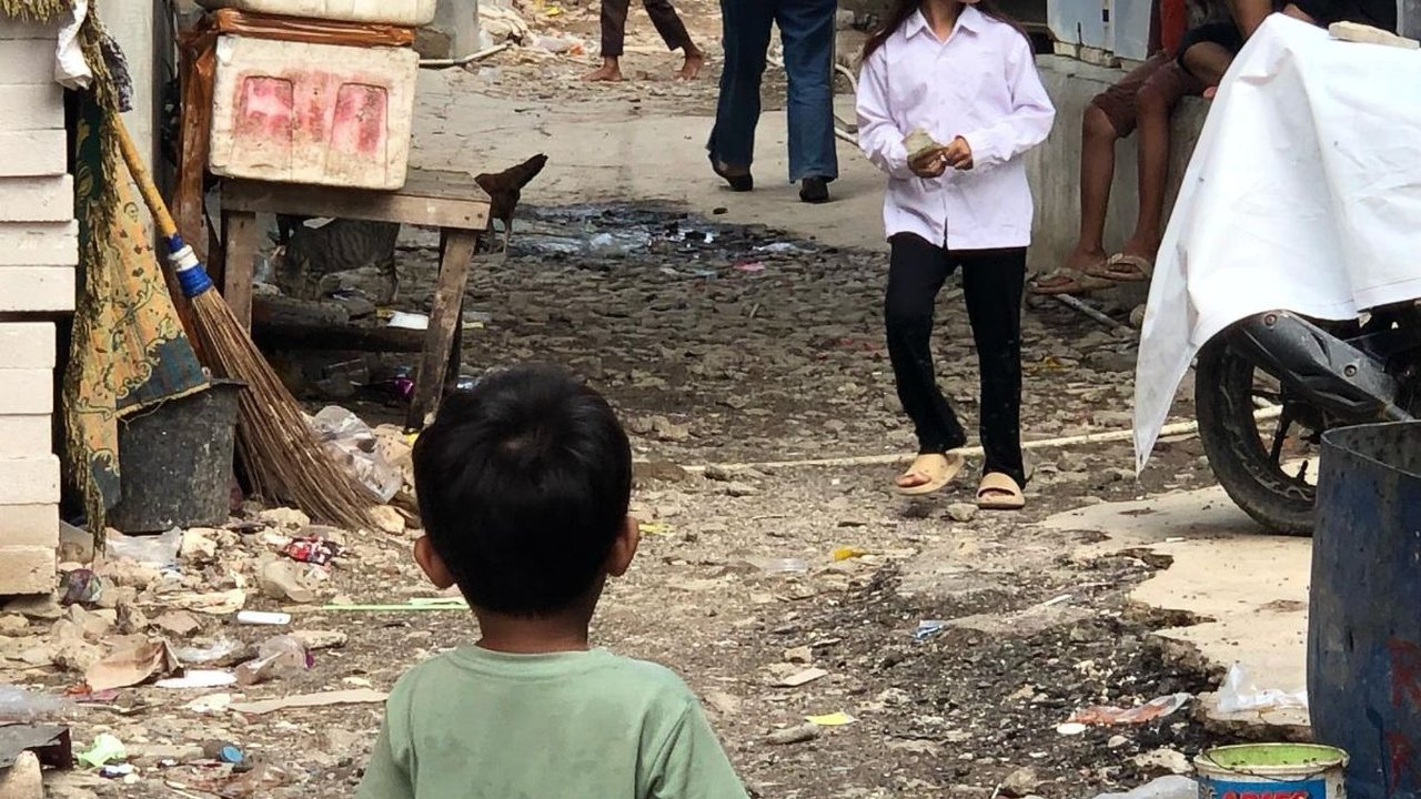 Menyusuri Kampung Empang Muara Angke, Warga Hidup Berdampingan dengan Limbah Kerang Hijau
