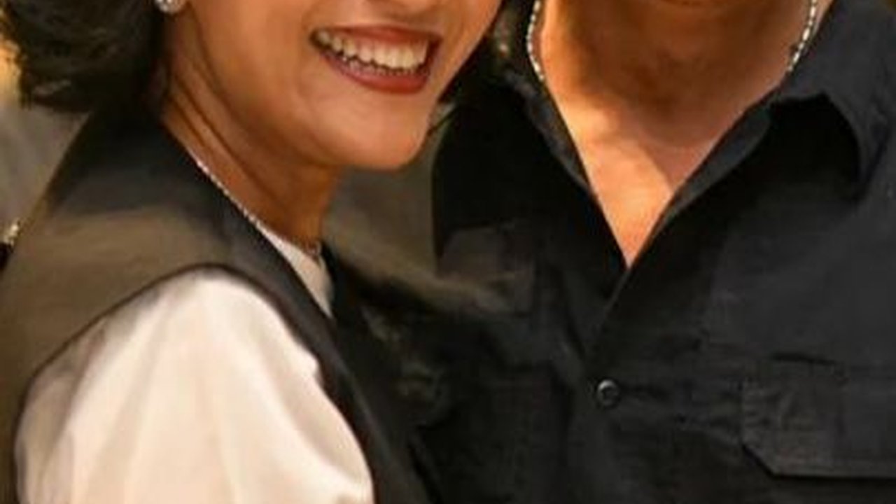 Penuh Cinta 31 Tahun Pernikahan Eks Panglima TNI Andika dengan Istri, Momen Indah Luar Biasa