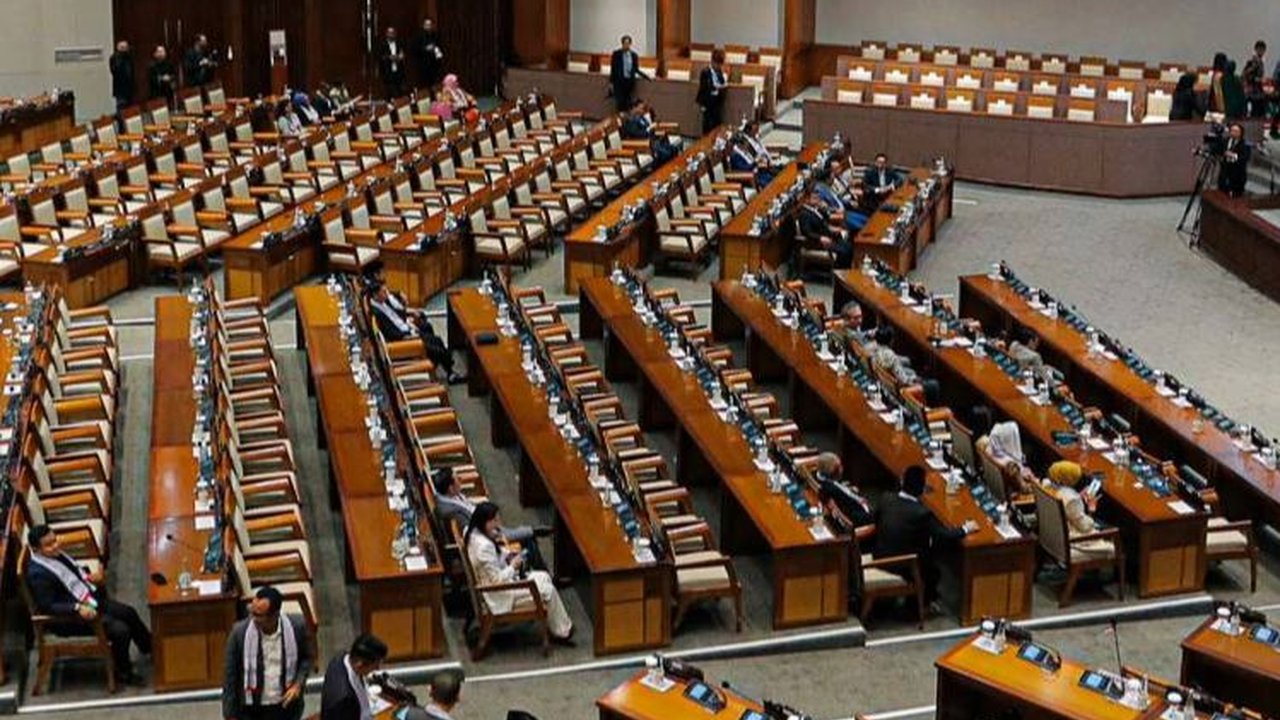 Paripurna DPR RI Setujui Otorita IKN Bermitra Kerja dengan Komisi II