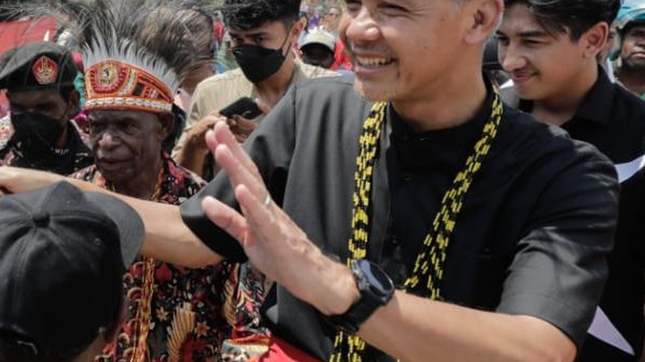 TOP NEWS: TPN Ganjar Soroti Prabowo-Gibran Kerahkan Aparat Desa | Wamenkumham Tersangka Diusir DPR