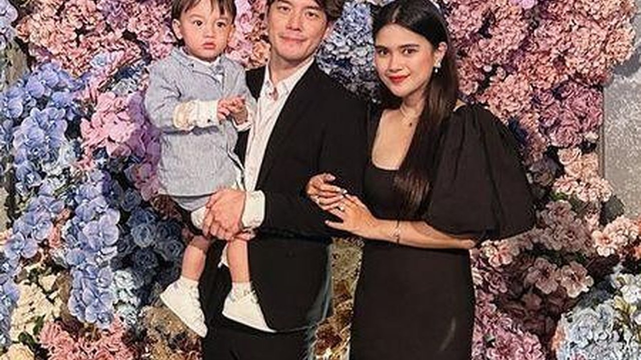 Jadi Rafael di Sinetron Di Antara Dua Cinta, Ini Potret Harmonis Anthony Xie dan Keluarga