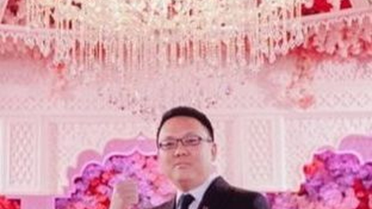 Ini Sosok Crazy Rich Surabaya yang Viral karena Pernikahan Mewah, Undang Westlife dan Beri Souvenir Hermes