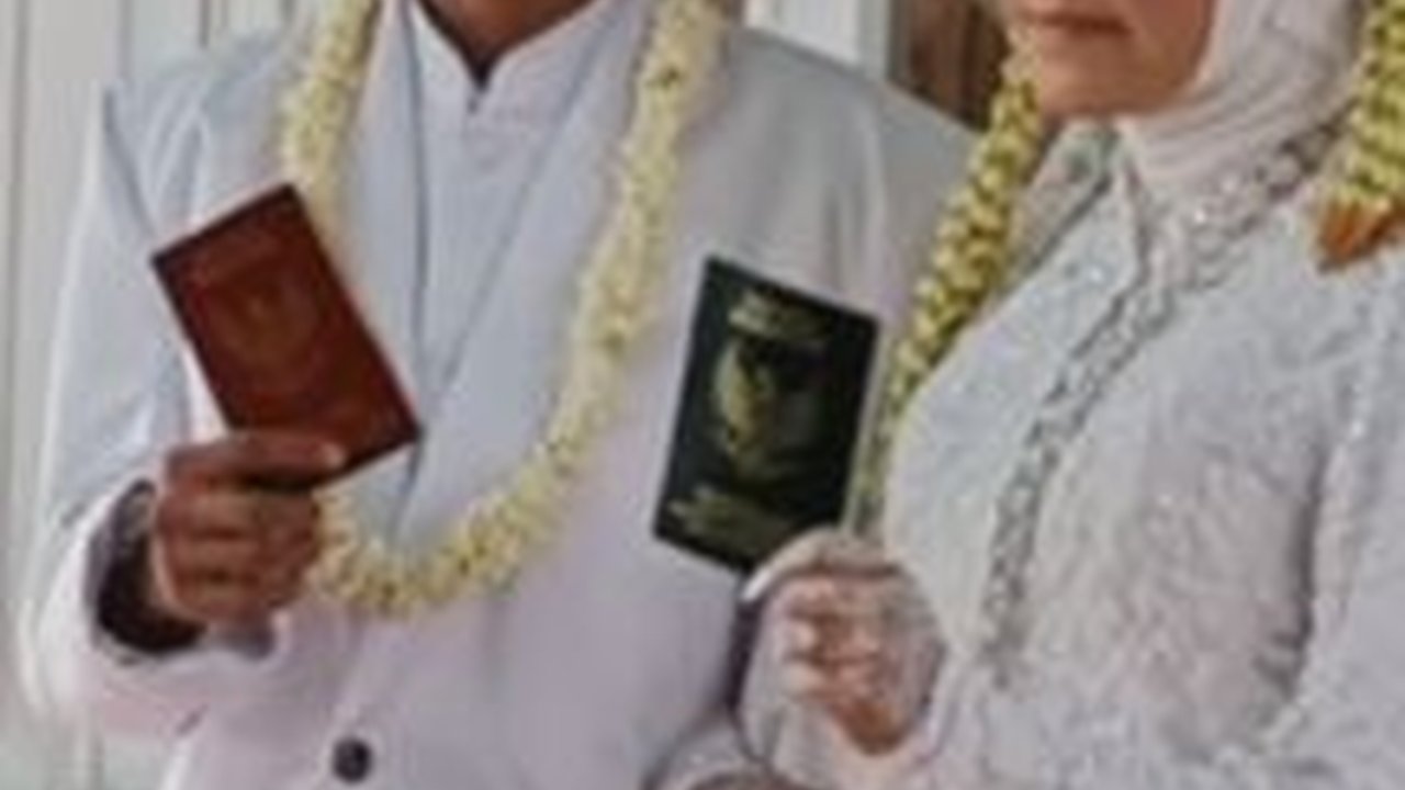 Pernikahan Unik, Orang Jawa Mendapatkan Istri Orang Sunda Seserahan Bawa Beras Tiga Karung