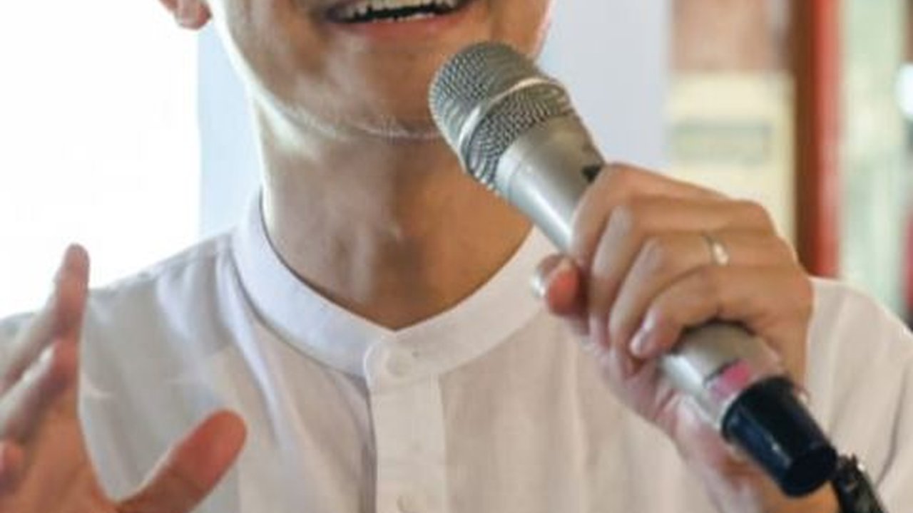 Ganjar Pranowo Janji 1 Keluarga Miskin 1 Sarjana, Jika Terpilih Jadi Presiden