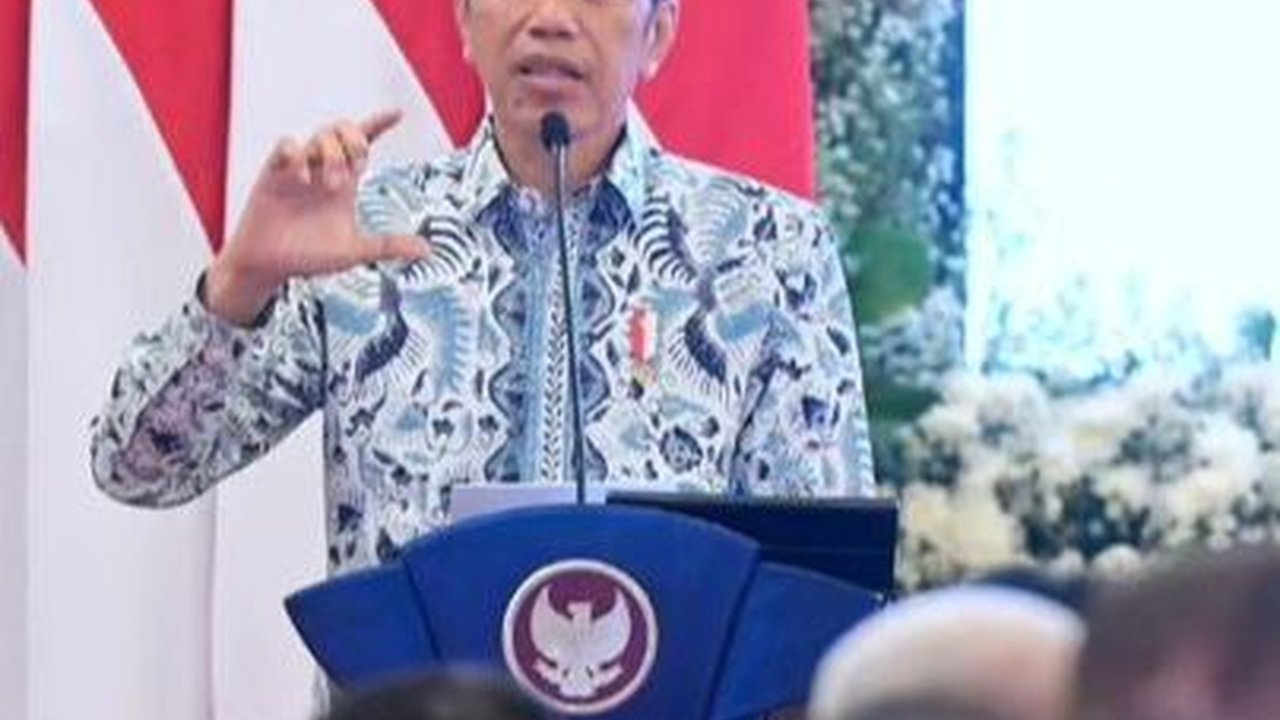 VIDEO: Jawaban Istana Beredar Dokumen Setneg Jokowi Reshuffle Mahfud, KaBIN & Menteri PDIP
