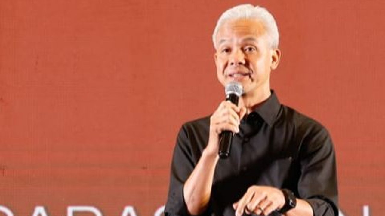 VIDEO: Berapi-Api Mahasiswi Muhammadiyah Cecar Ganjar Bicara Kekuasaan Indah Menggoda