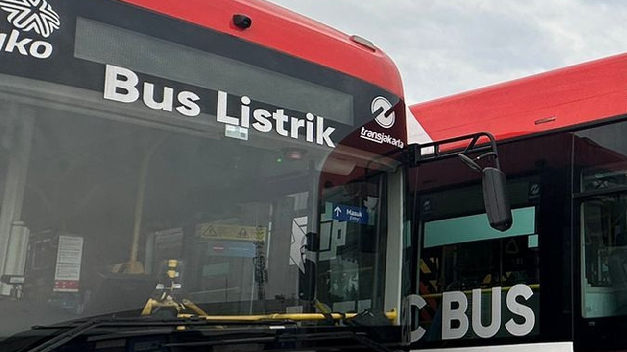 Dorong Transportasi Ramah Lingkungan, Transjakarta Tambah 22 Unit Bus Listrik