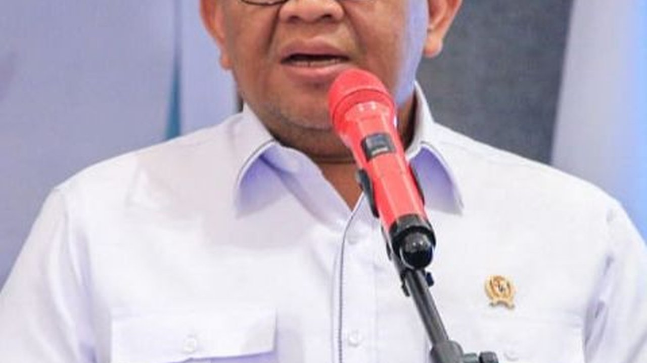 Duduk Perkara Pria Gebrak Meja Saat Rapat dengan Kementerian Ketenagakerjaan