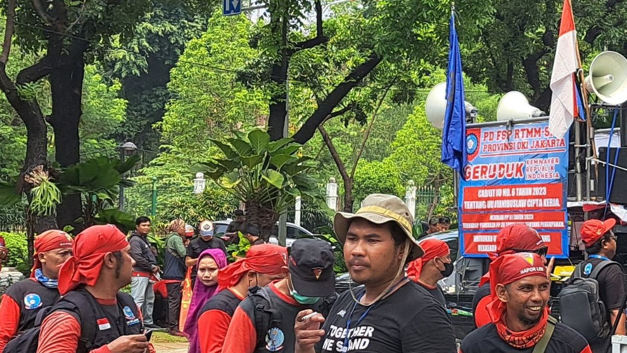 UMK Karawang 2024 Direkomendasikan Naik 12 Persen Jadi Rp5.797.321