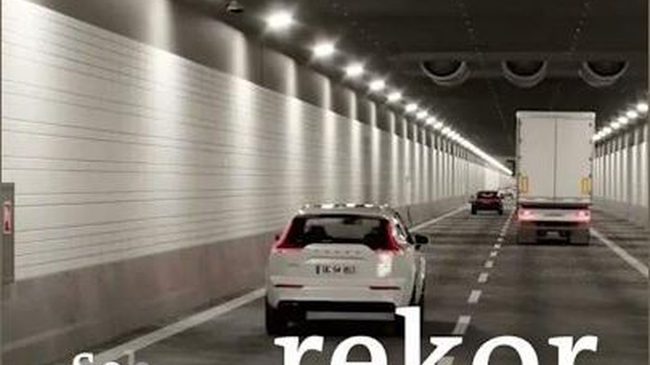 VIDEO: Begini Proses Pembuatan Terowongan Bawah Laut Sepanjang 18 Km Penghubung Jerman dan Denmark