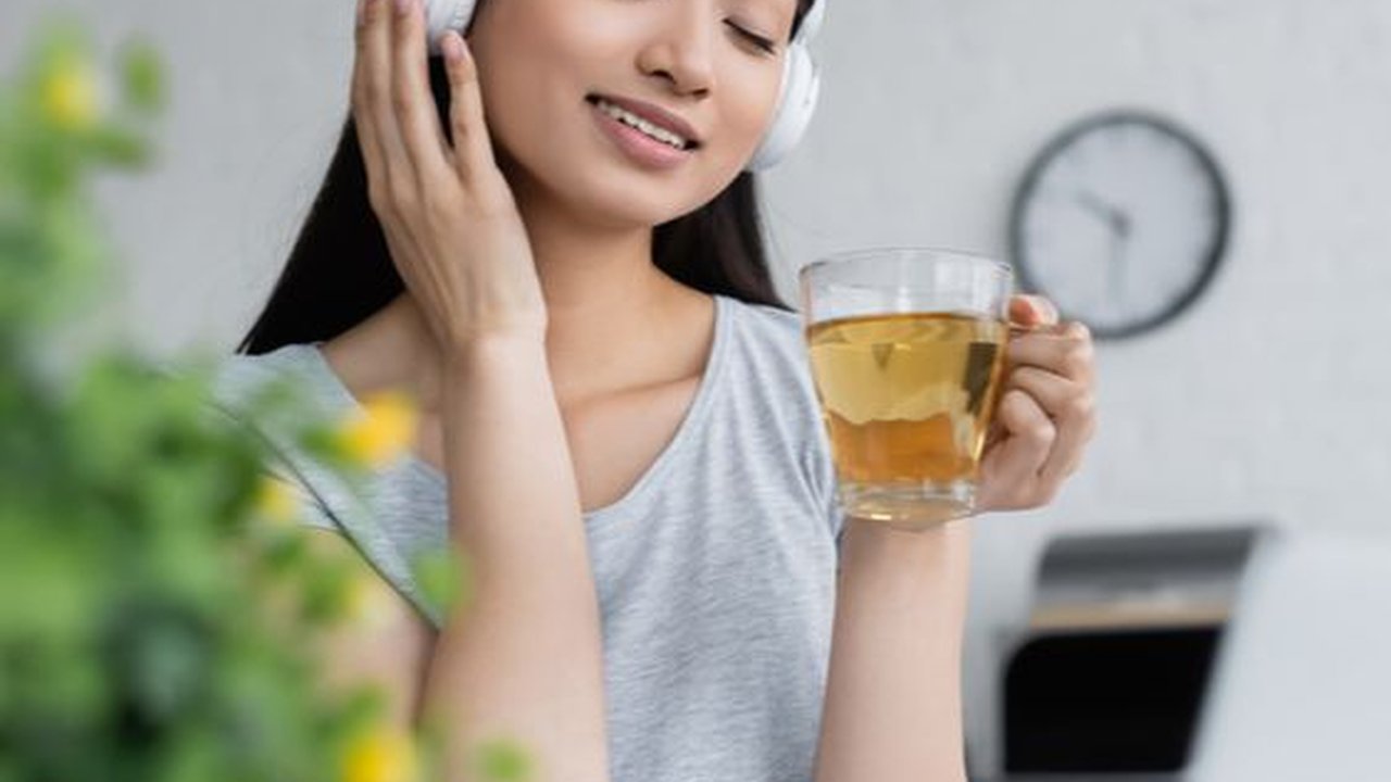 Biar Fokus, Begini Cara Memilih Headphone Buat Kerja yang Bagus